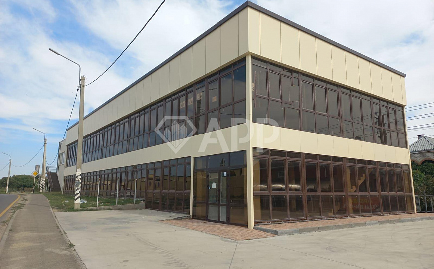 Сдаю отдельно стоящее здание свободного назначения, 990 м² фото