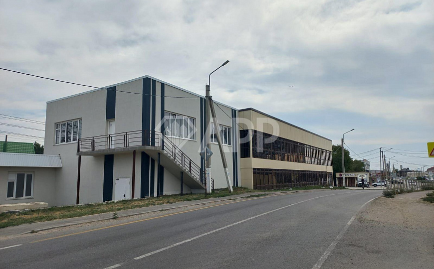 Сдаю отдельно стоящее здание свободного назначения, 990 м² фото