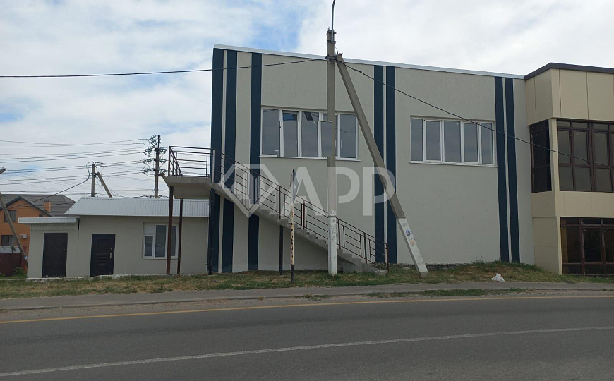 Сдаю отдельно стоящее здание свободного назначения, 990 м² фото