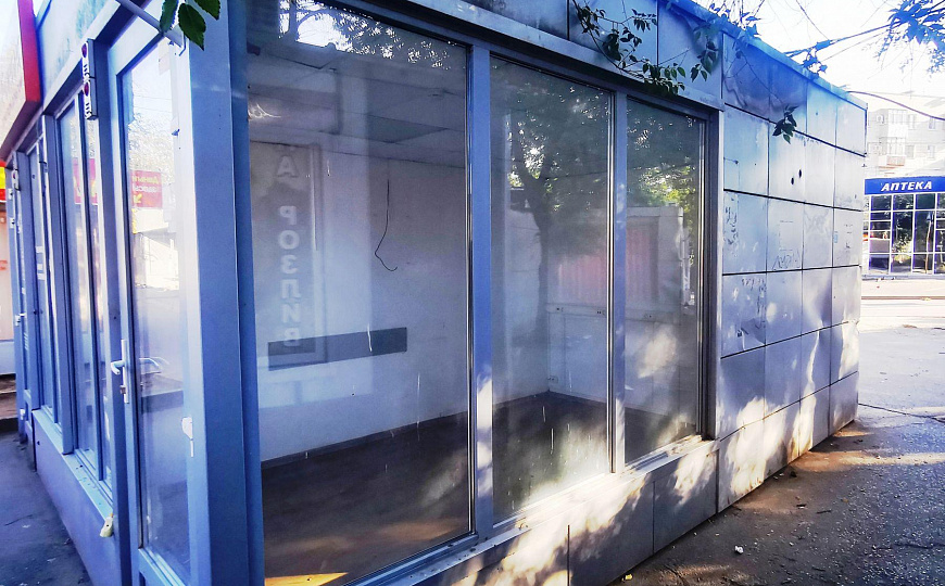 Павильон в очень проходном месте 12,5 и 25 м2 фото