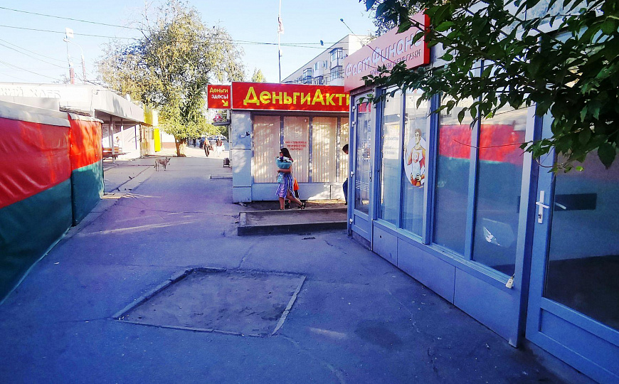 Павильон в очень проходном месте 12,5 и 25 м2 фото