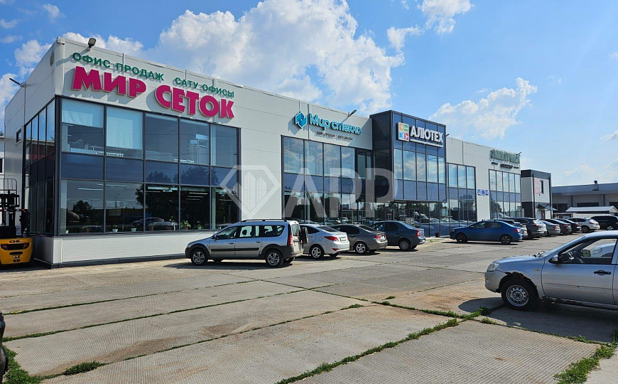 Сдаётся помещение под автосалон фото