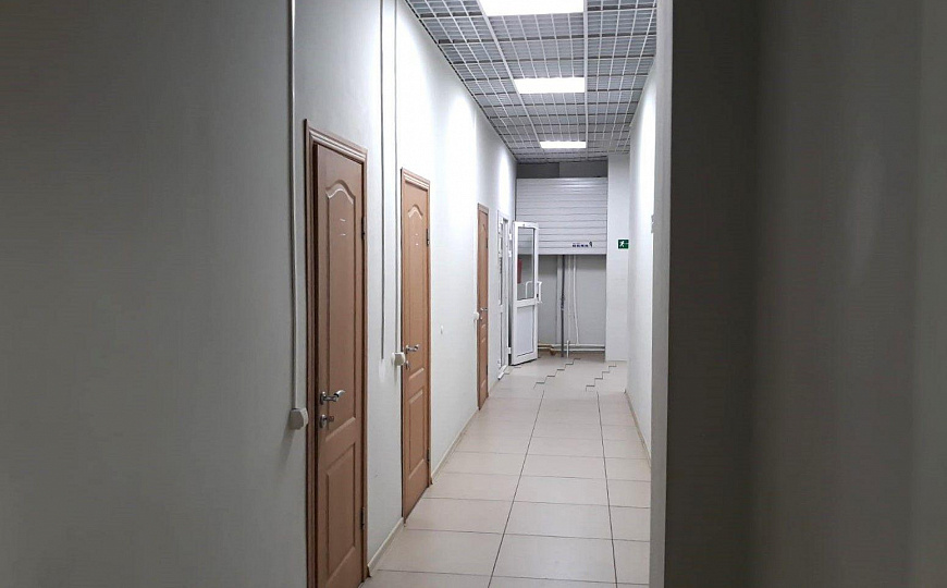 Офисное помещение 130 м² фото