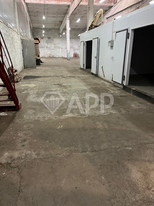 Сдам складское помещение, 500 м². С холодильными камерами фото
