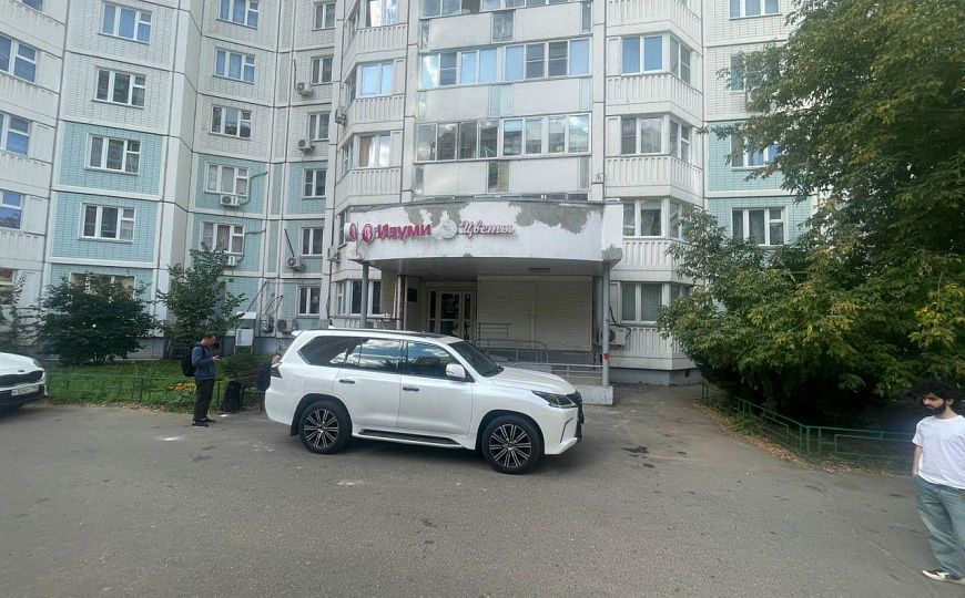 Продам ГАБ с Арендаторами 183,5 м.кв. фото