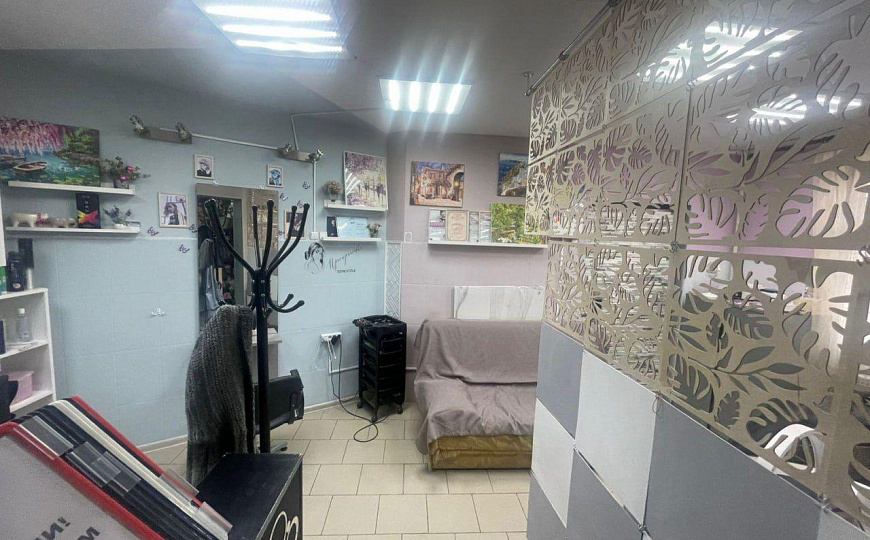 Продам ГАБ с Арендаторами 183,5 м.кв. фото
