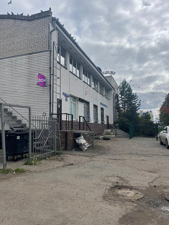 Отдельно стоящее здание фото