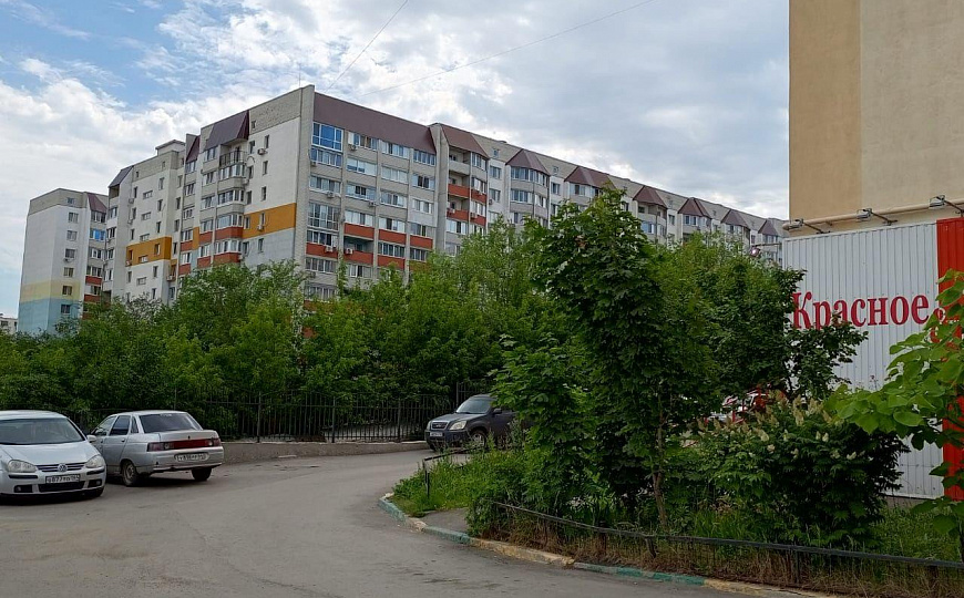 Продам торговое помещение, 105,8 м² фото