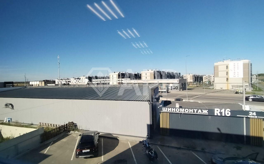 Сдаю помещение свободного назначения в бизнес-центре  фото