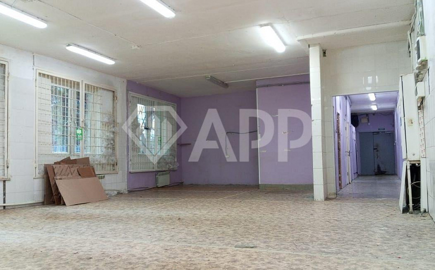 Сдам помещение под торговлю, общепит, производство, 160 м. фото