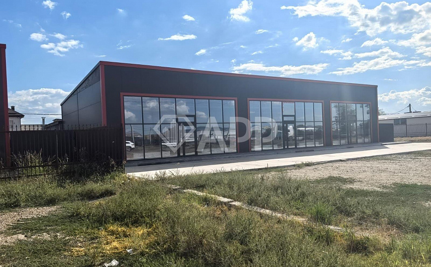 Сдам помещение свободного назначения, 365 м² фото