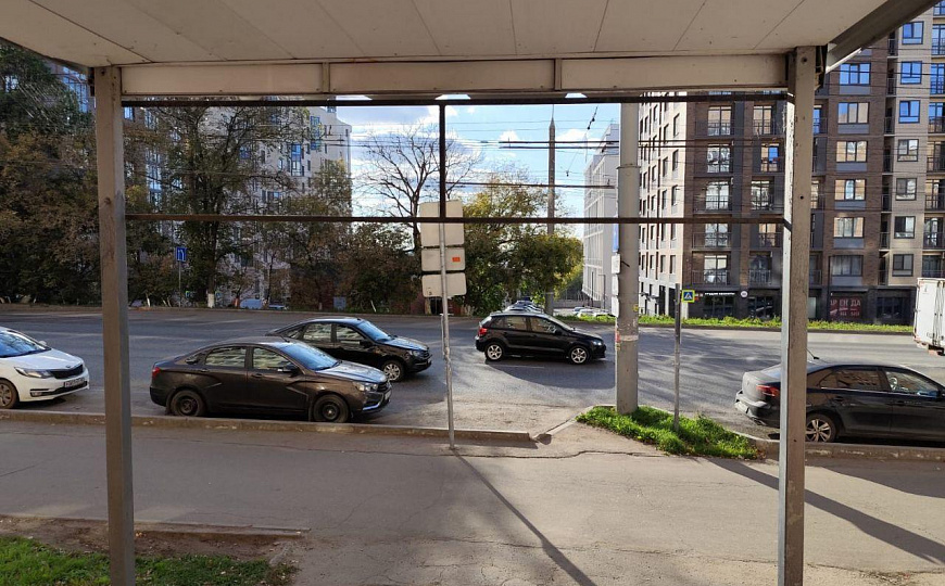 Помещение свободного назначения с арендаторами на ул. Горького фото
