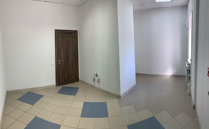 Сдам офисное помещение, 17,6 м² с отдельным входом фото