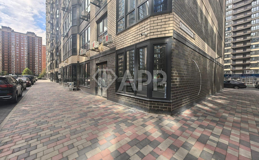 Сдаю помещение свободного назначения, 67 м² фото