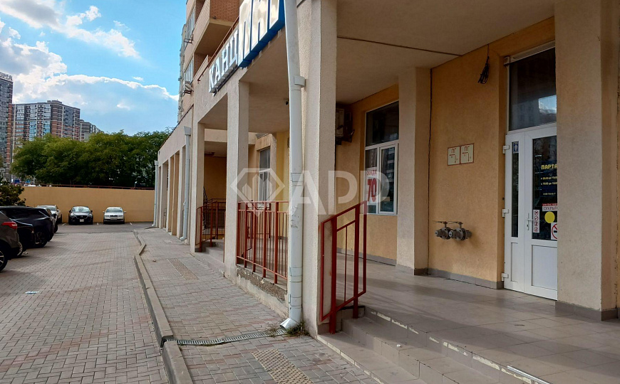 Сдам помещение свободного назначения, 100 м² фото